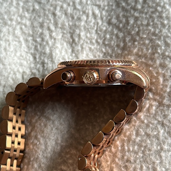 Michael Kors Watch Rosegold - Picture 4 of 7